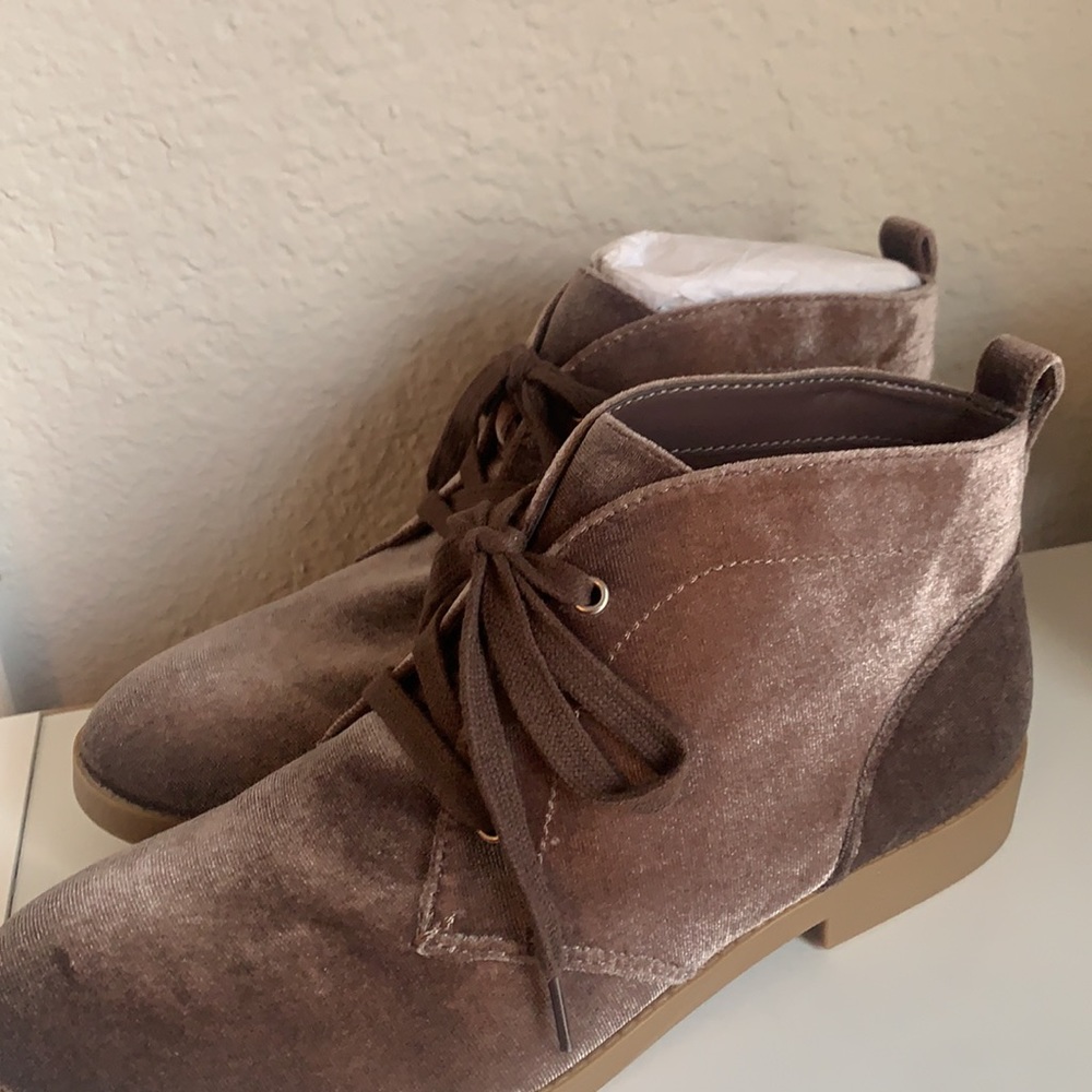 Booties - Picture 5 of 7